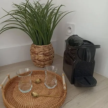 La Du Clocher Apartment Noves